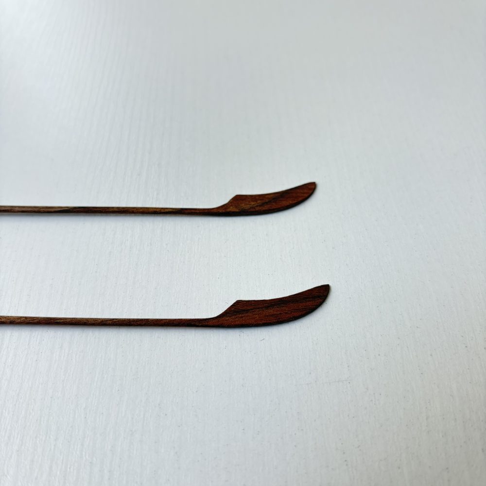 مضراب چوب گردوی سفارشی - Image 2