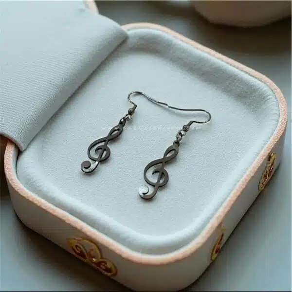 گوشواره استیل کلیدسل